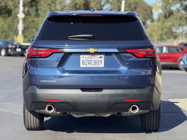 2022 Chevrolet Traverse LS photo 4