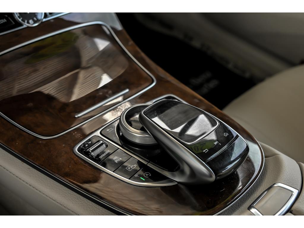 2019 Mercedes Benz E 450 4MATIC photo 16