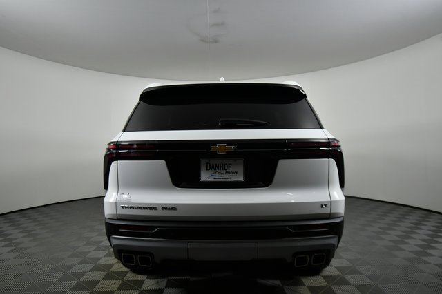 2024 Chevrolet Traverse photo 11