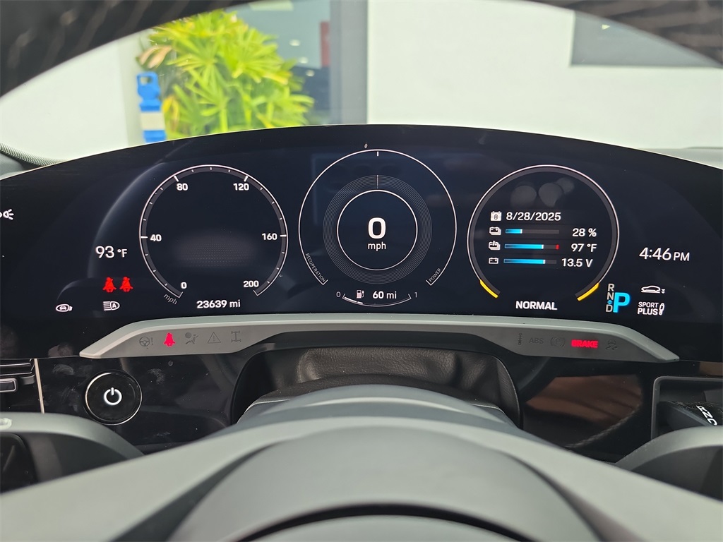 2020 Porsche Taycan 4S photo 23