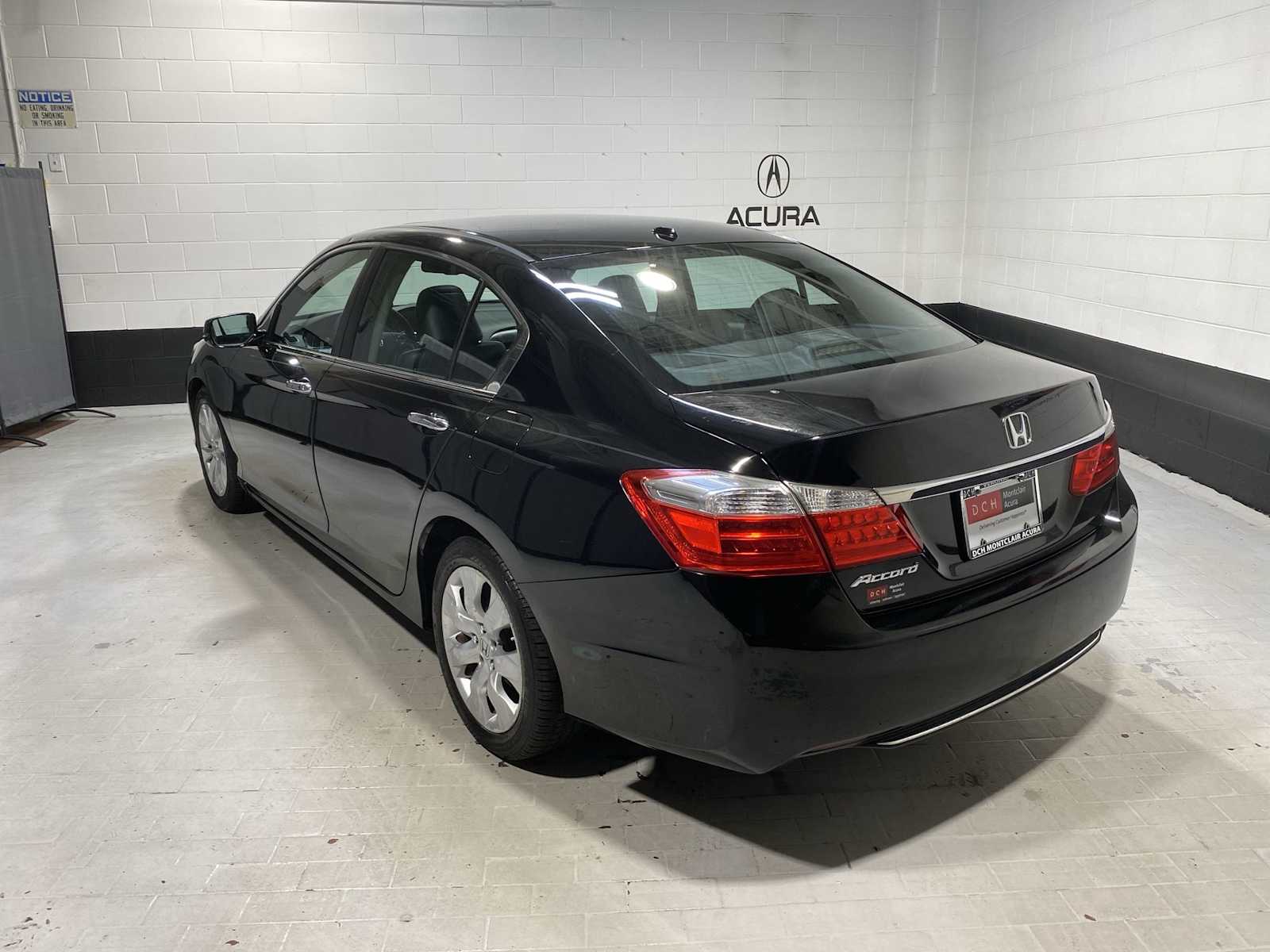 2015 Honda Accord EX-L photo 4