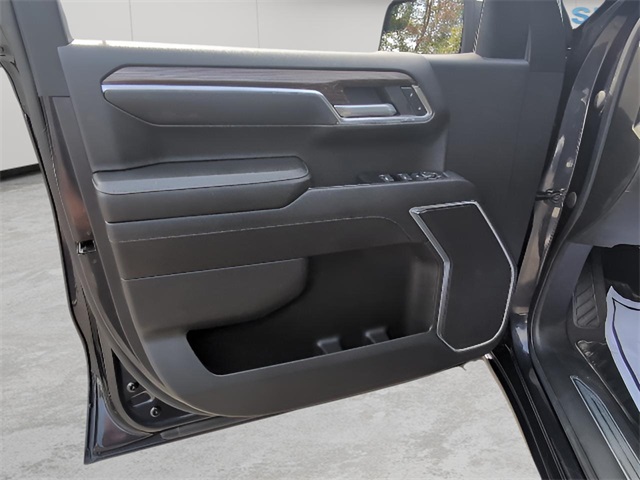 2023 Chevrolet Silverado 1500 LT photo 15