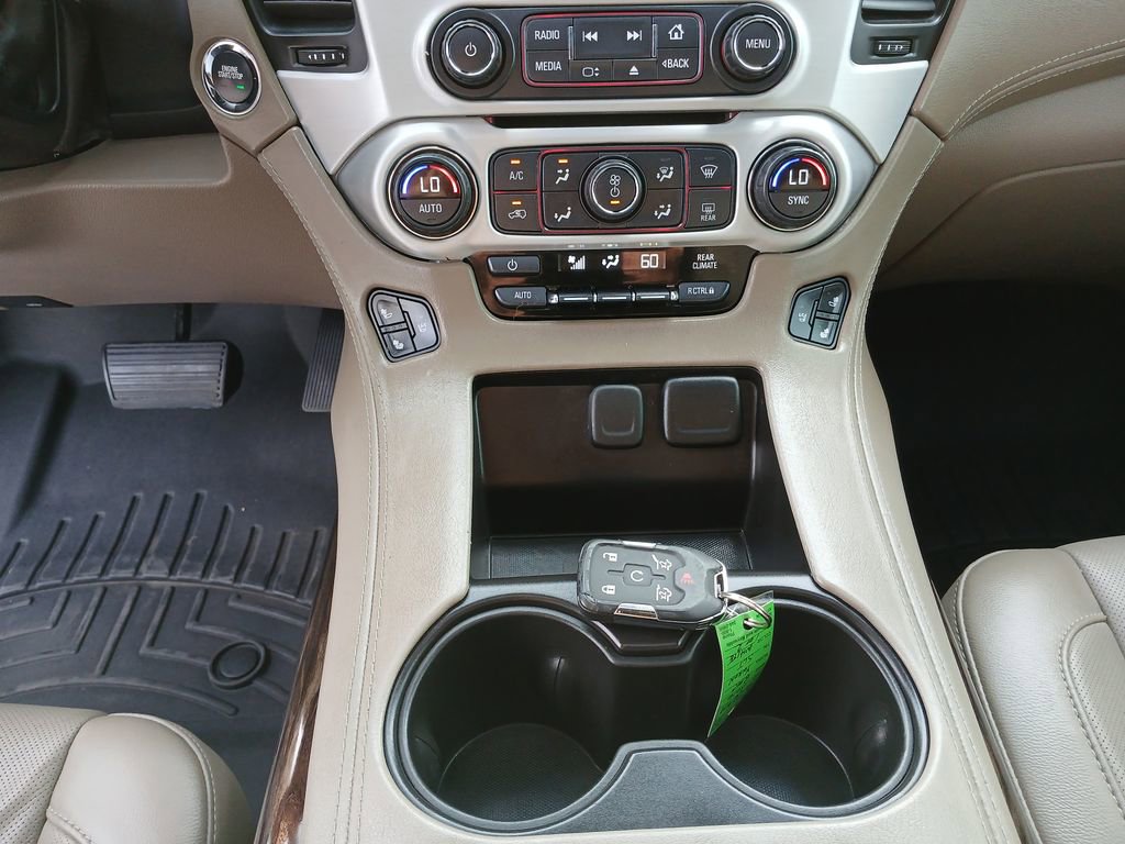 2016 Gmc Yukon SLT photo 35