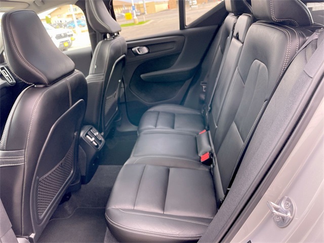 2024 Volvo XC40 AWD photo 15