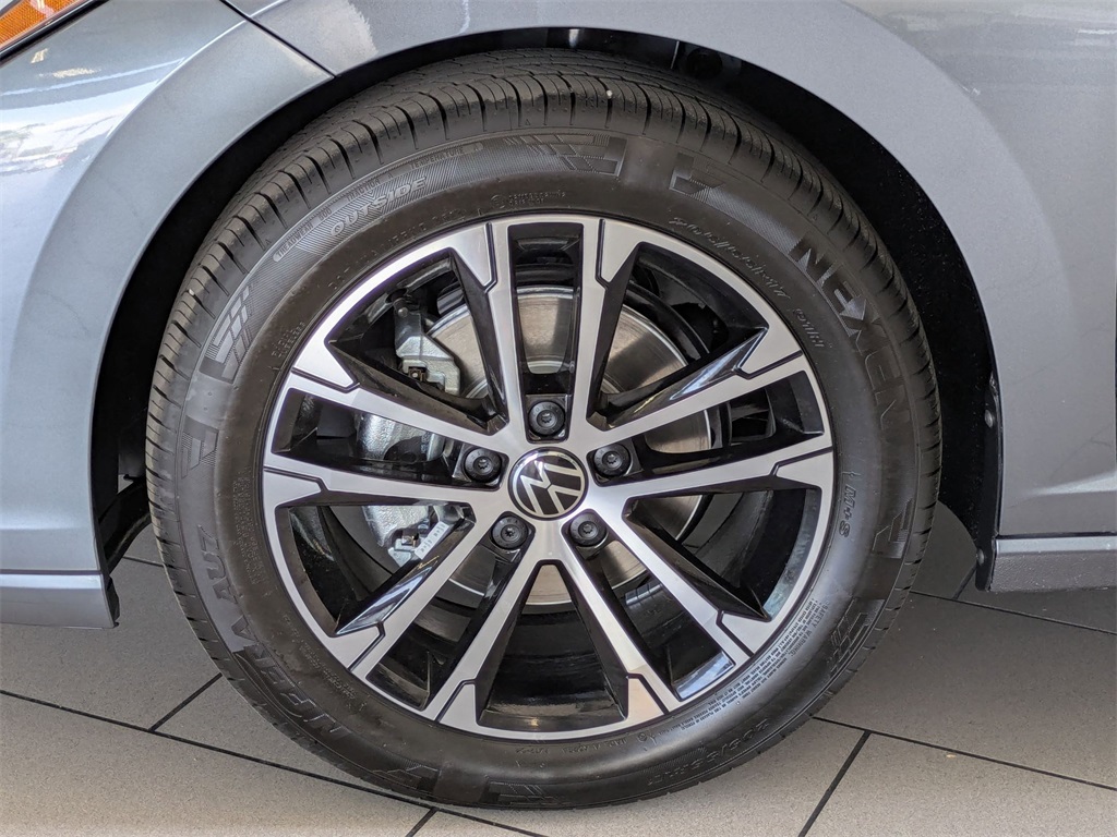 2025 Volkswagen Jetta 1.5T Sport photo 23