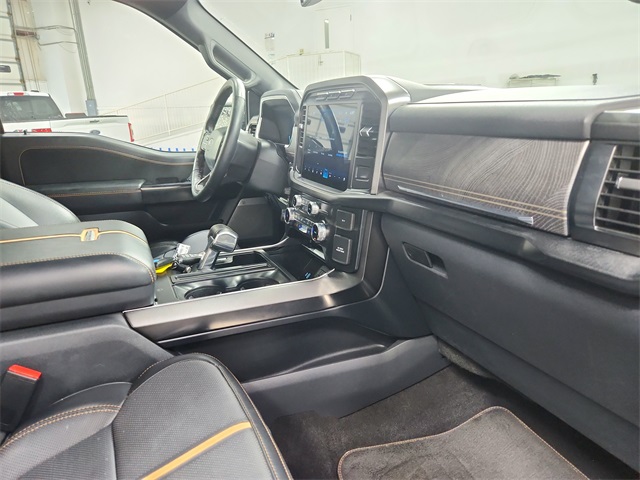2023 Ford F-150 Platinum photo 43