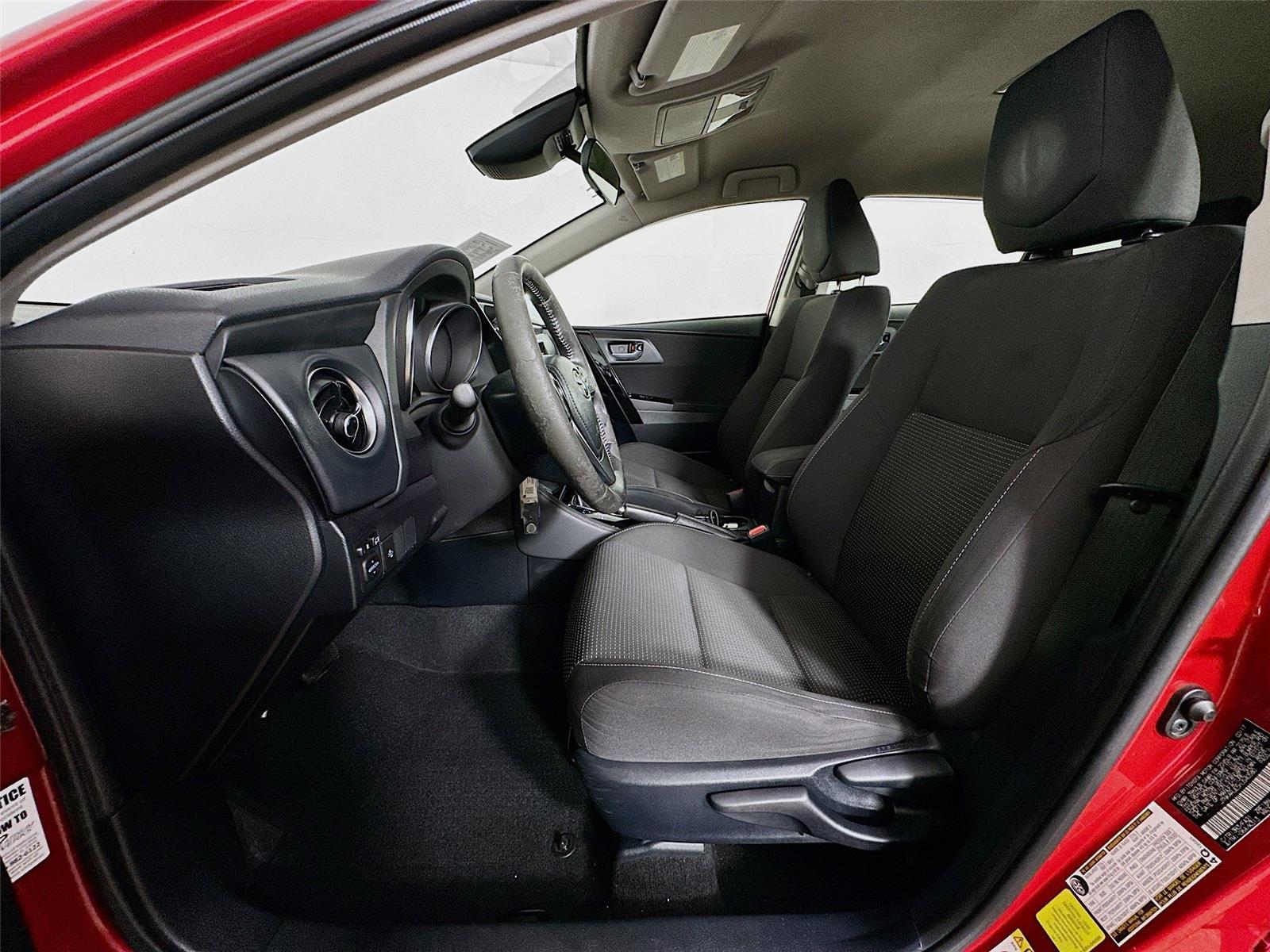 2017 Toyota Corolla iM Base photo 19