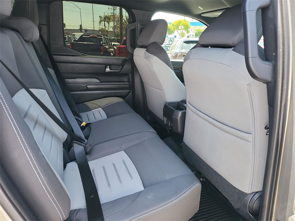 2025 Toyota Tacoma photo 17
