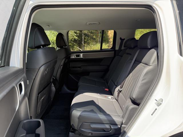 2025 Hyundai Santa Fe SEL photo 23