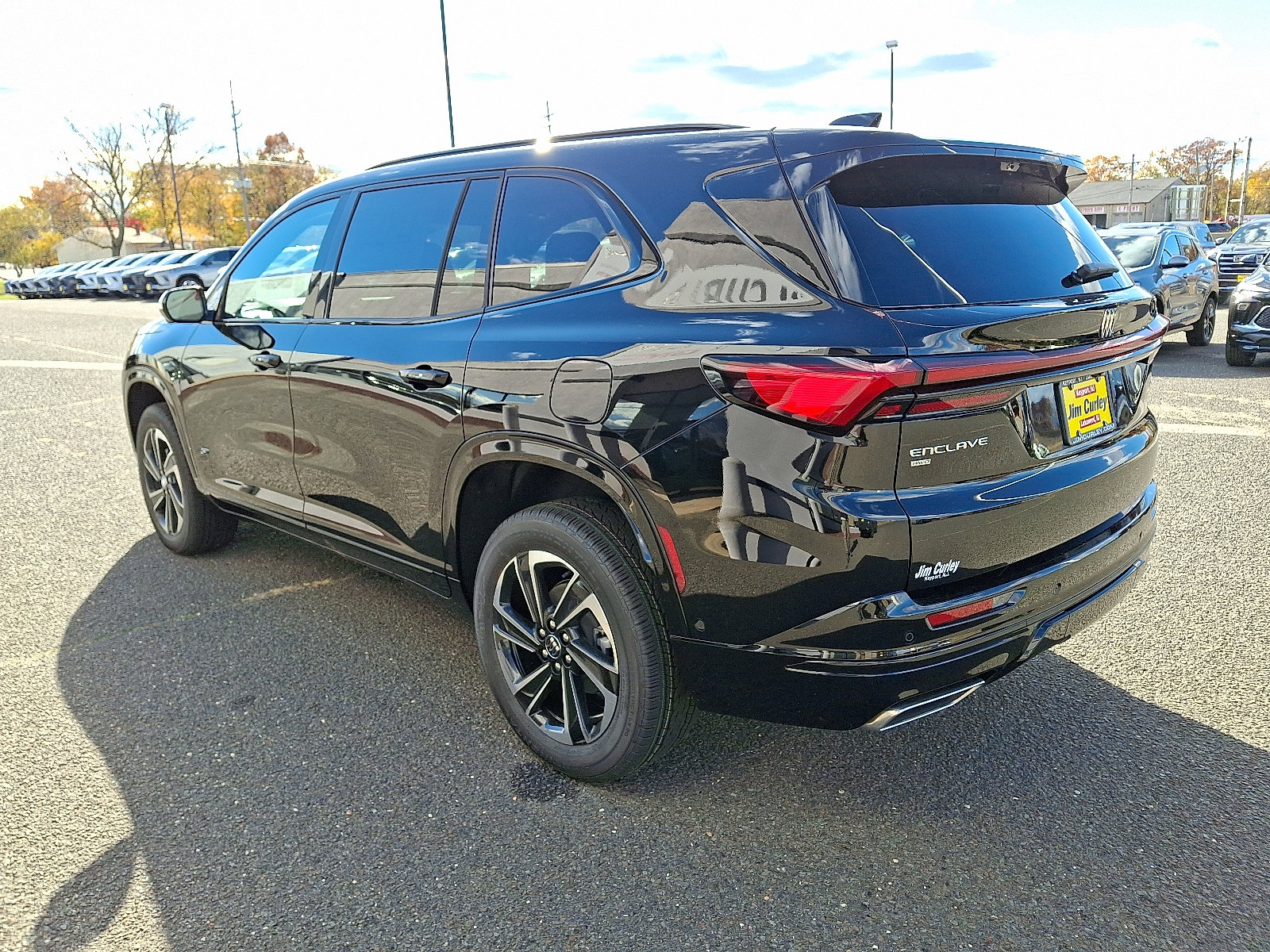2026 Buick Enclave Sport Touring photo 3