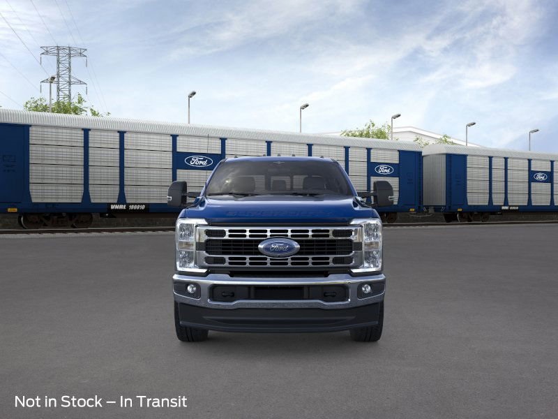 2026 Ford F-350 XLT photo 6
