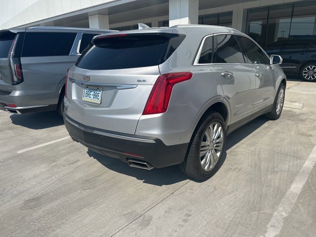 2019 Cadillac XT5 Premium Luxury photo 2