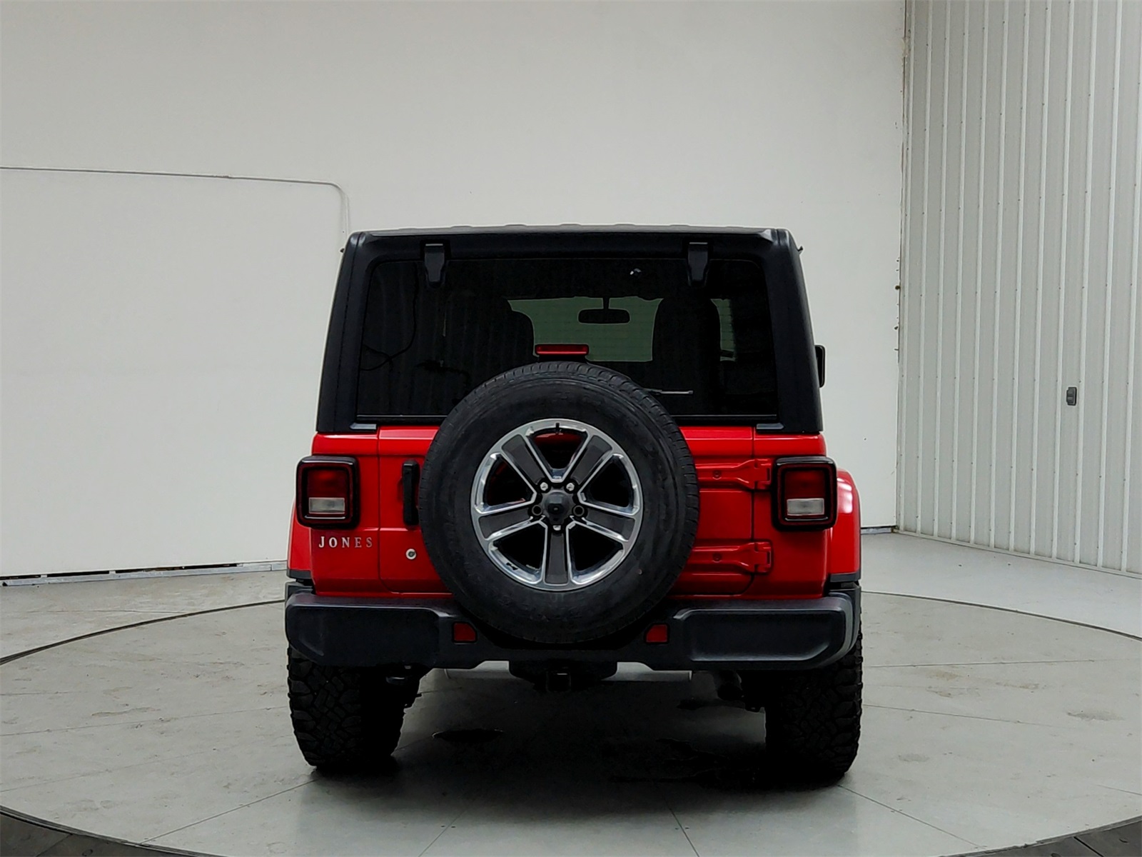 2020 Jeep Wrangler Unlimited Sahara photo 6