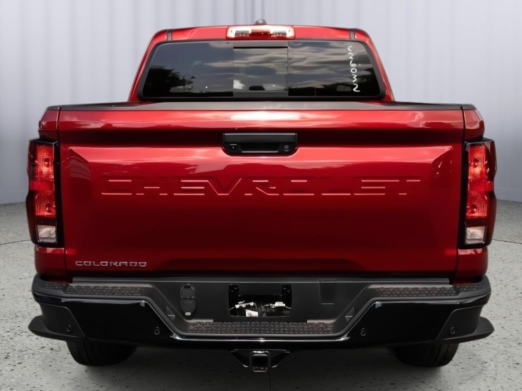 2026 Chevrolet Colorado Trail Boss photo 4