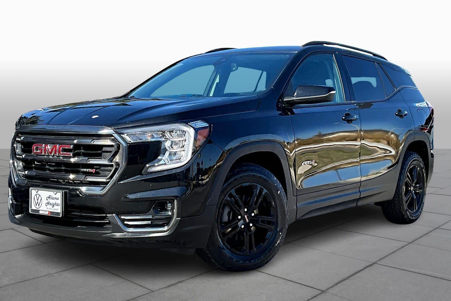 2022 GMC Terrain AT4