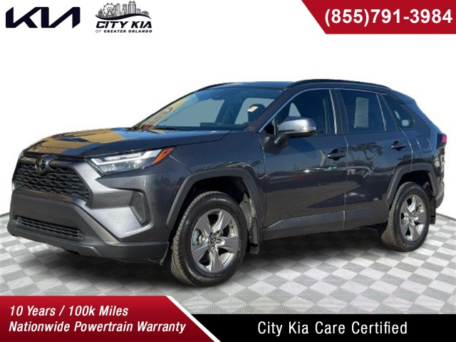 2024 Toyota RAV4 XLE