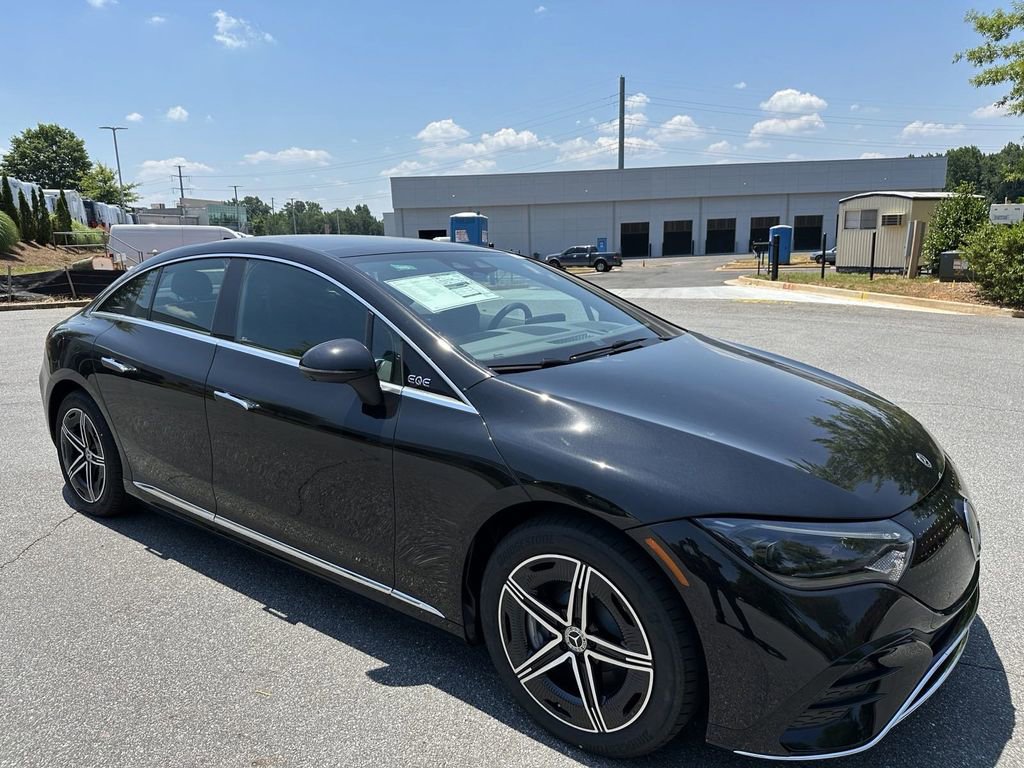 2024 Mercedes Benz EQE-Class Sedan photo 2