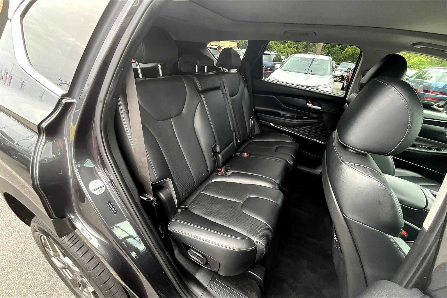 2022 Hyundai Santa Fe Limited photo 19