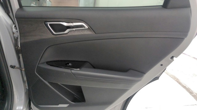 Used 2024 Wolf Gray/Ebony Black Roof Kia X-Pro image 30