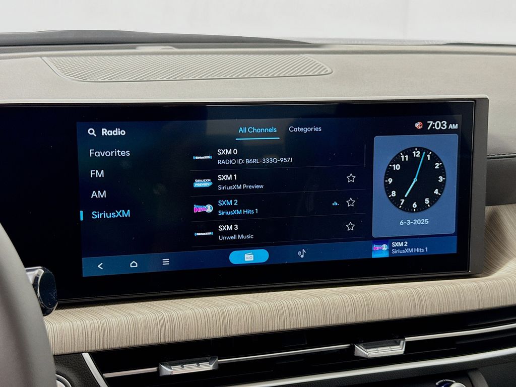 2025 Hyundai Sonata Hybrid SEL photo 14
