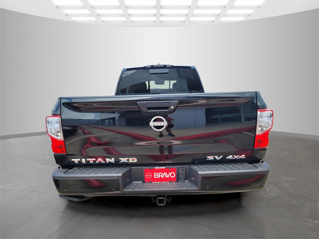 2024 Nissan Titan SV photo 4