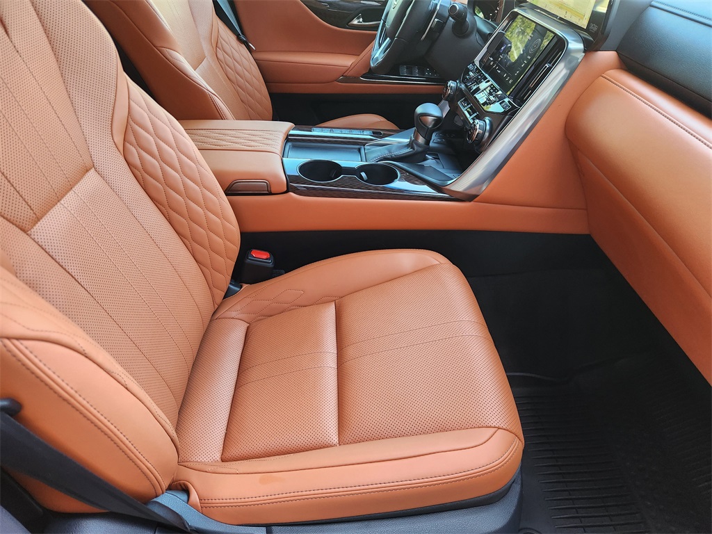 2023 Lexus LX 600 Ultra Luxury photo 12