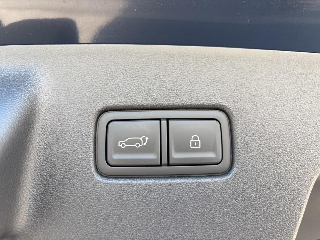 2026 Hyundai Palisade SEL photo 7