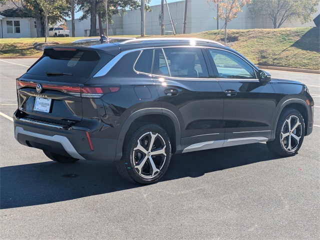 2026 Volkswagen Tiguan SE photo 4