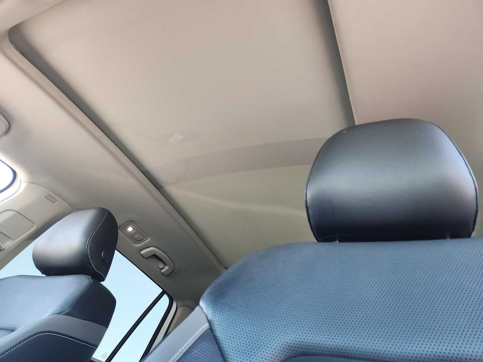 2021 Volkswagen Atlas V6 SEL Premium photo 23