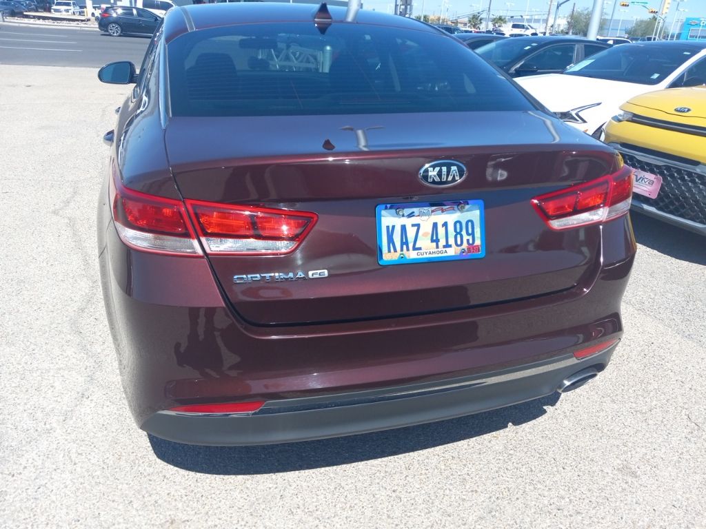 2017 Kia Optima LX photo 10