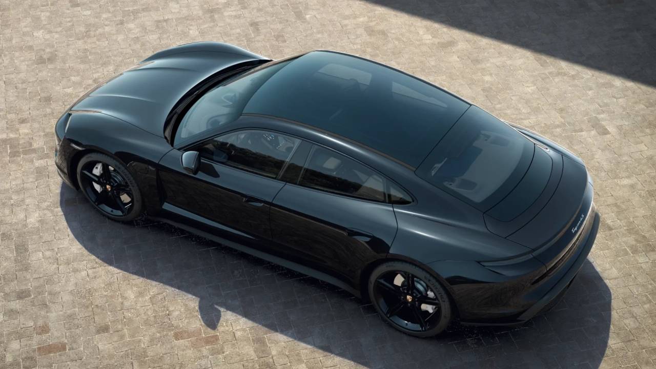 2022 Porsche Taycan 4S photo 3