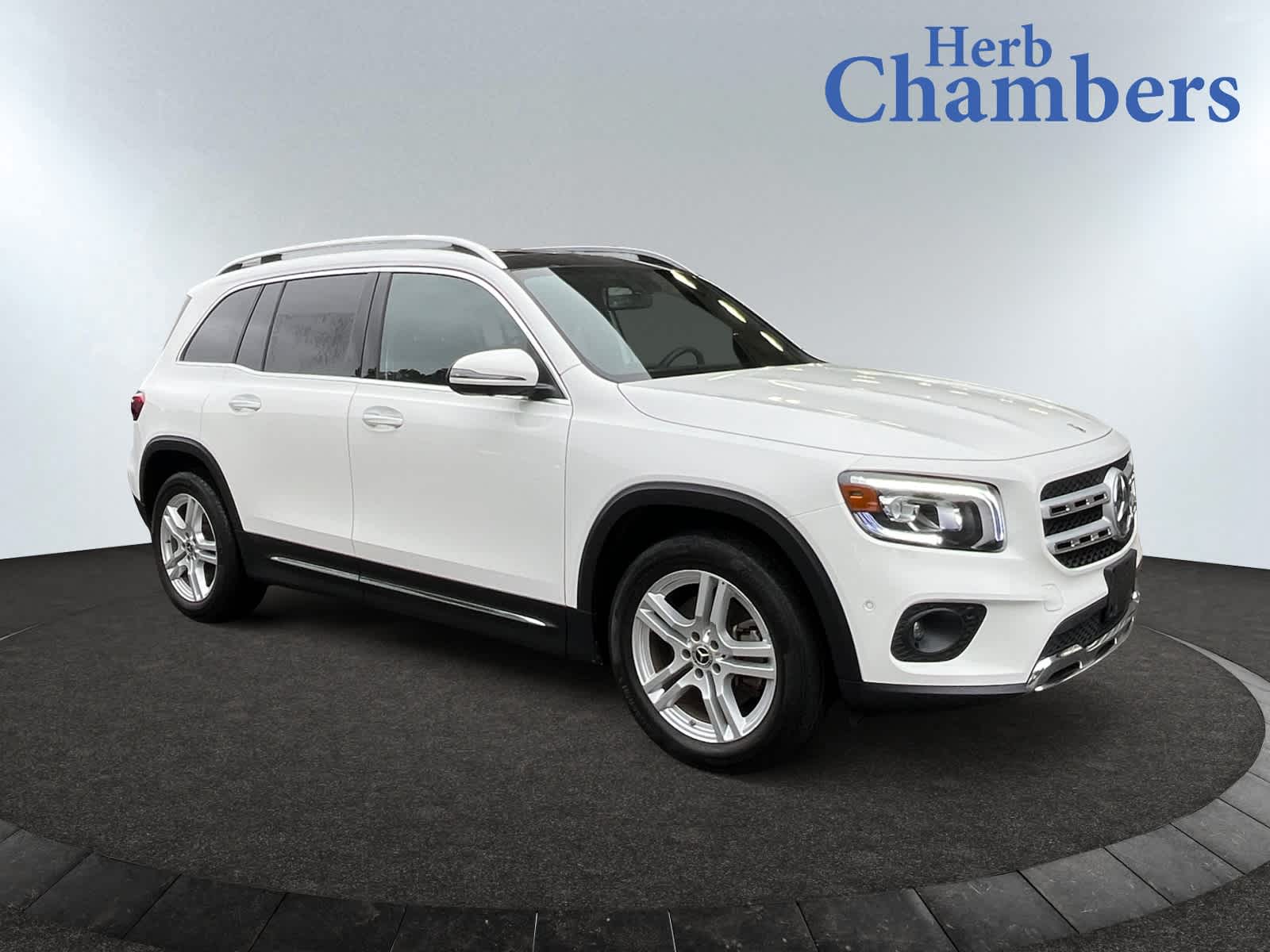 2023 Mercedes-Benz GLB Base