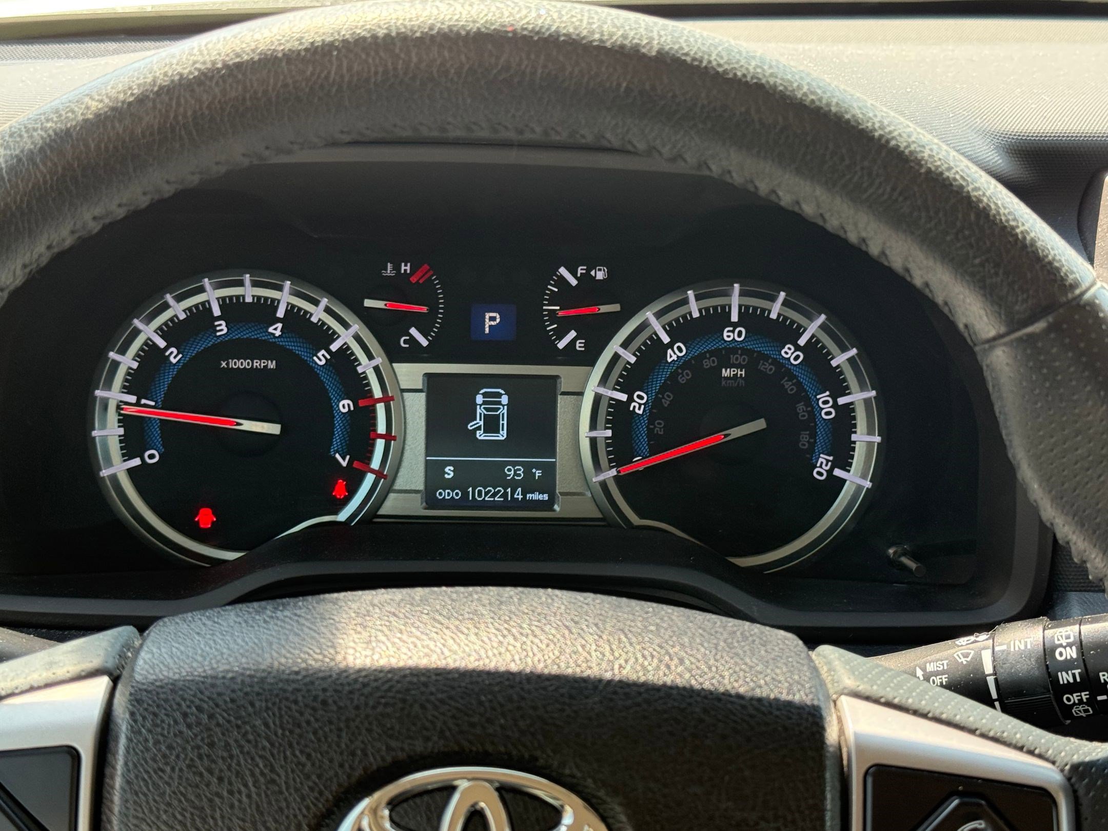 2019 Toyota 4Runner SR5 4WD photo 18