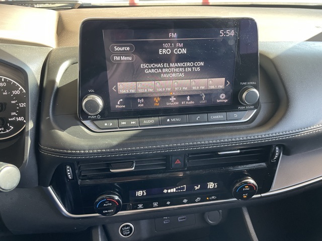 2023 Nissan Rogue SV photo 14