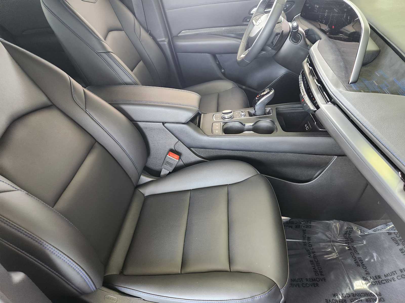 2025 Cadillac XT4 Sport photo 9