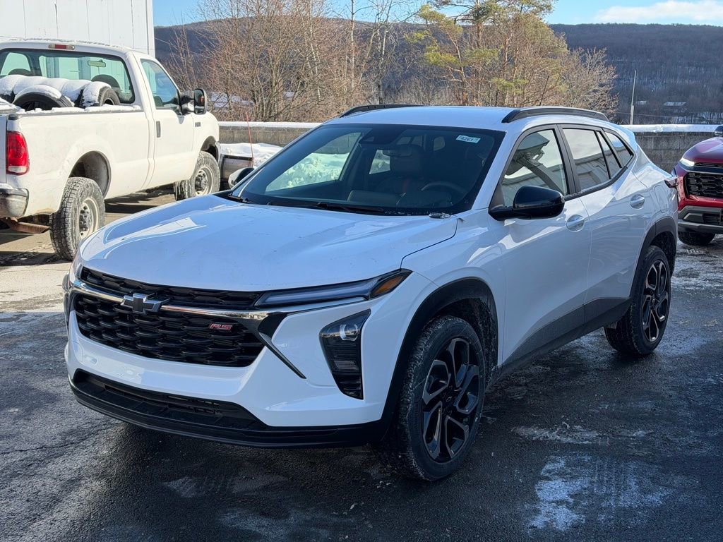 2026 Chevrolet Trax RS's photo