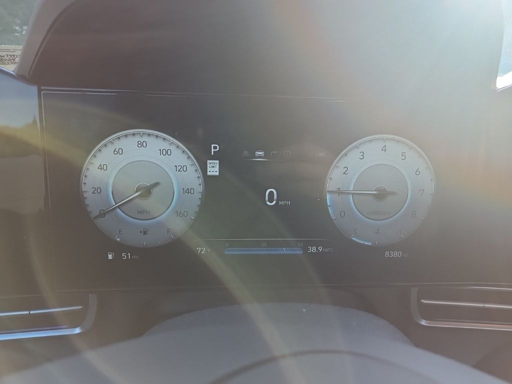 2024 Hyundai Elantra SEL photo 10