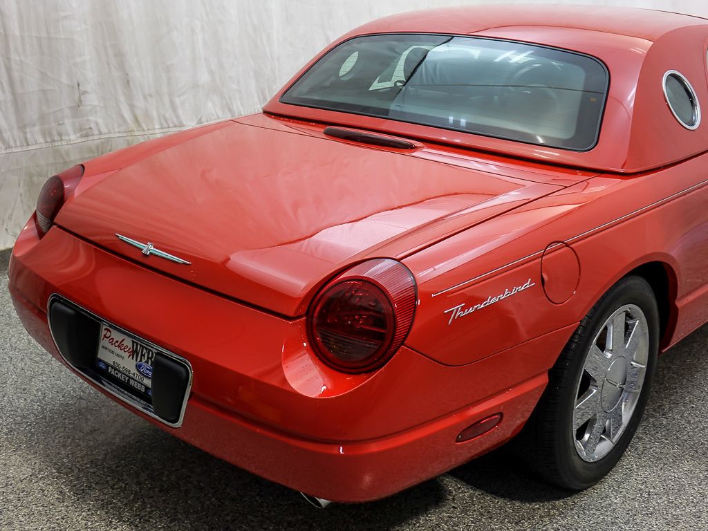 2002 Ford Thunderbird Base photo 7