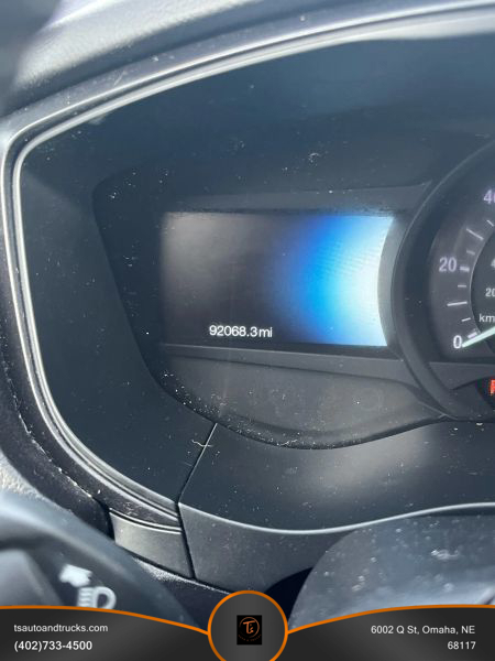 2018 Ford Fusion SE Hybrid photo 25