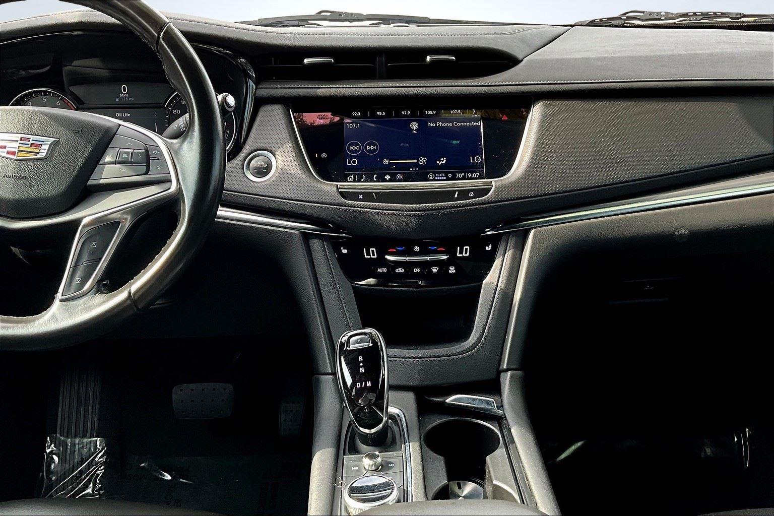 2022 Cadillac XT5 Luxury photo 6