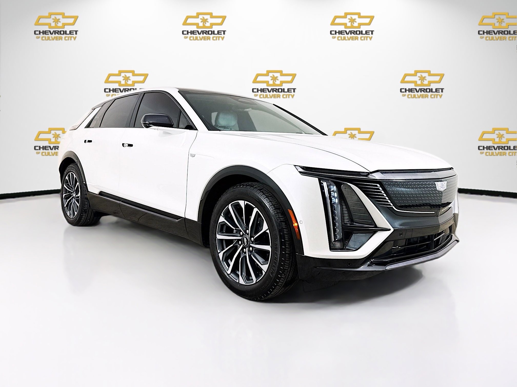 2024 Cadillac LYRIQ Sport 1