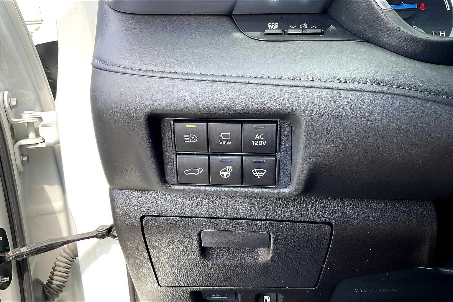2021 Toyota Highlander Hybrid Limited photo 32