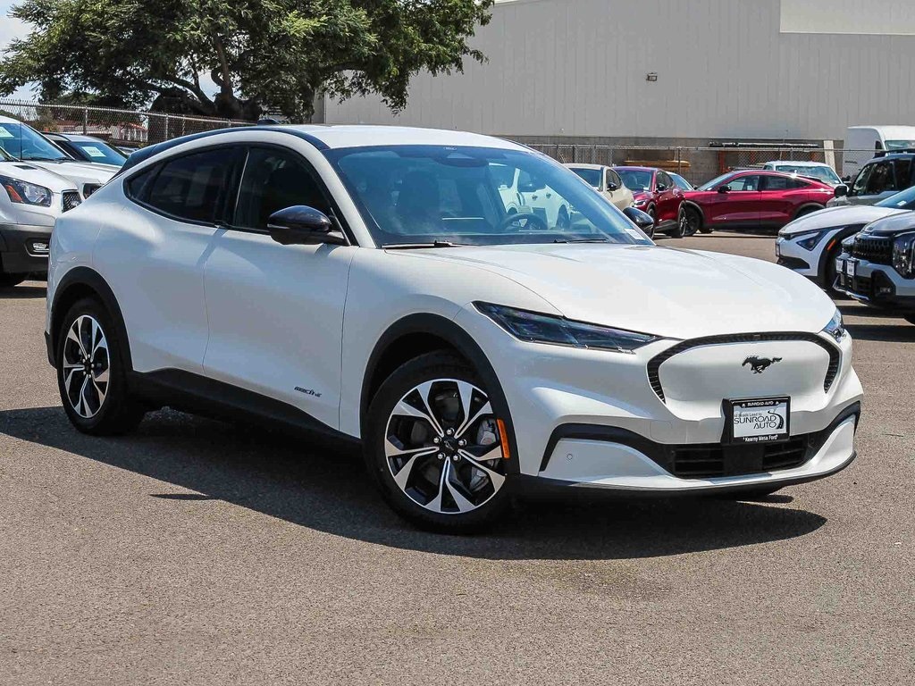 2025 Ford Mustang Mach-E Select RWD's photo