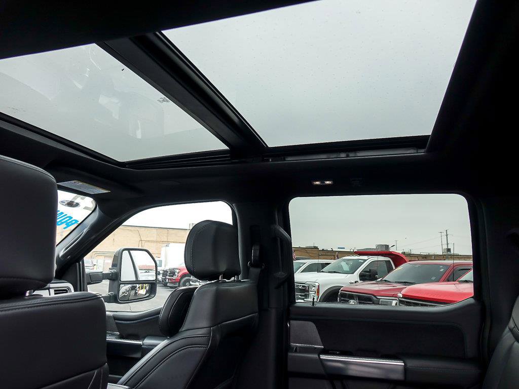 2025 FORD F-250 - Image 15