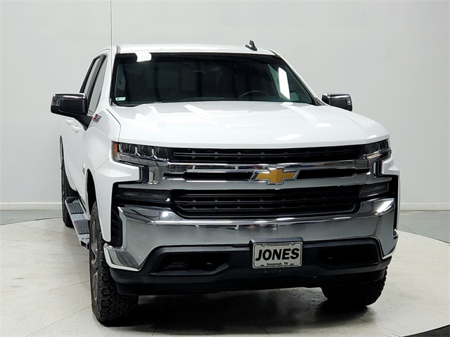 2021 Chevrolet Silverado 1500 LT photo 2