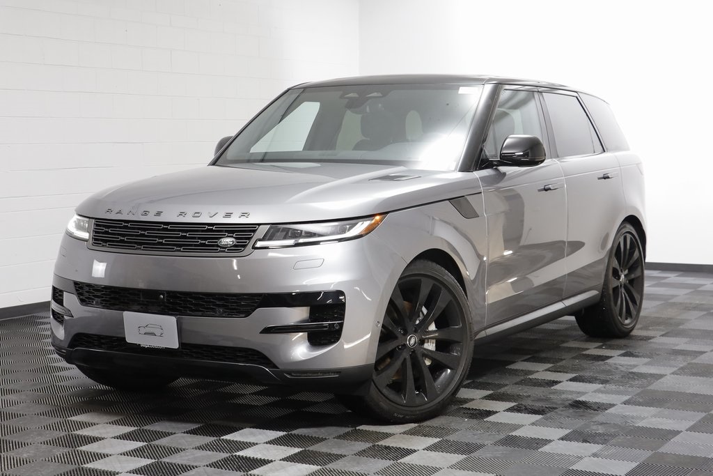 2025 Land Rover Range Rover Sport SE's photo