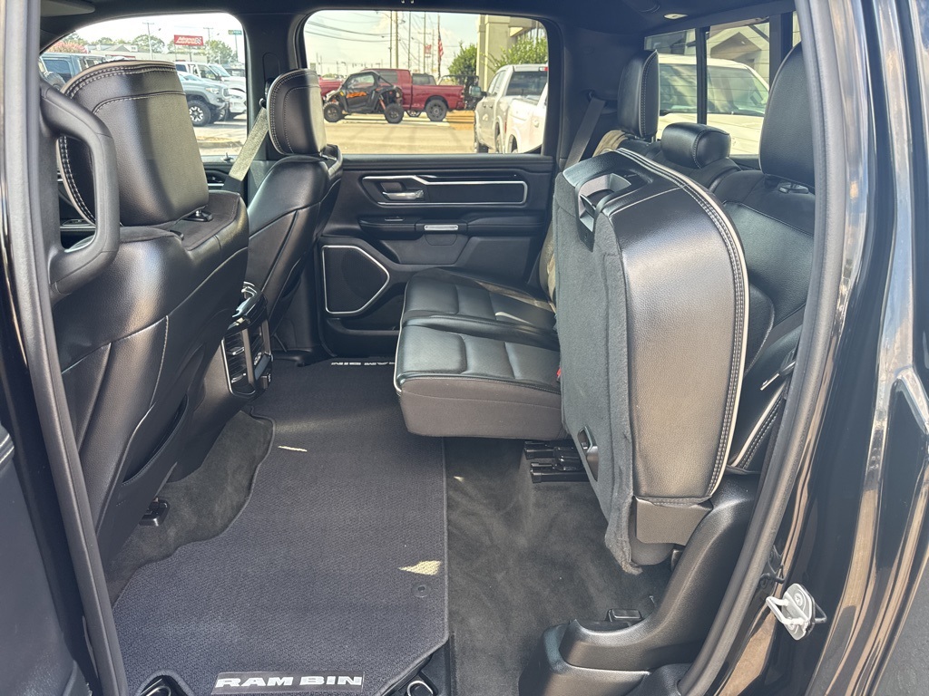 2020 Ram 1500 Laramie photo 16
