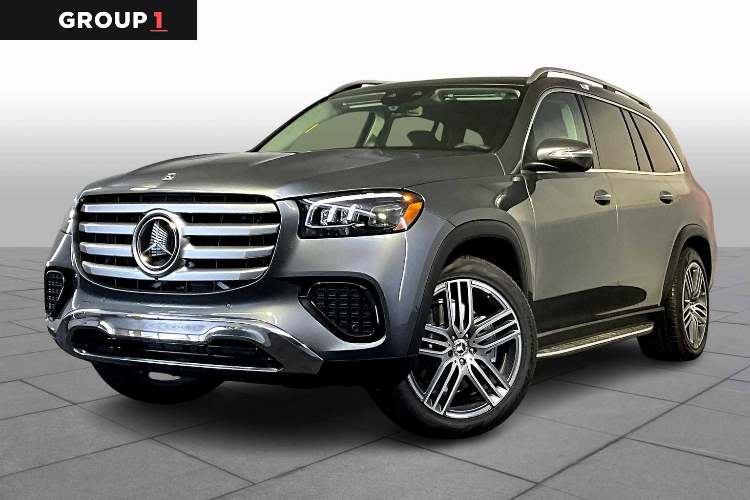 2026 Mercedes-Benz GLS Base's photo