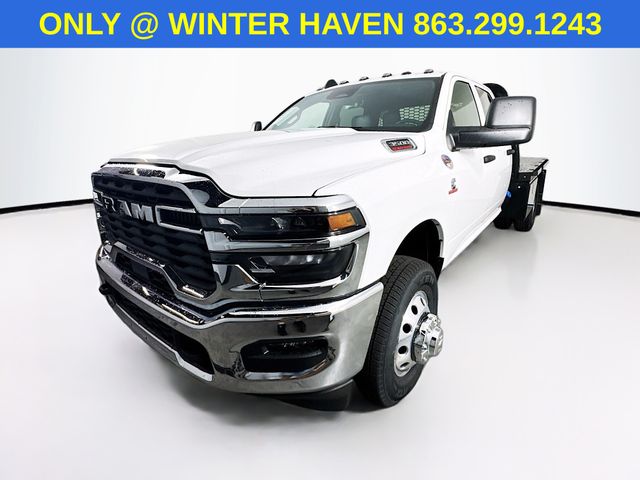 2025 Ram 3500 Tradesman photo 3
