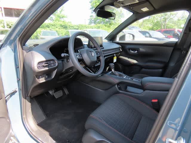 2025 Honda HR-V Sport photo 2